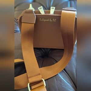 Elegant Tan Crossbody Bag
